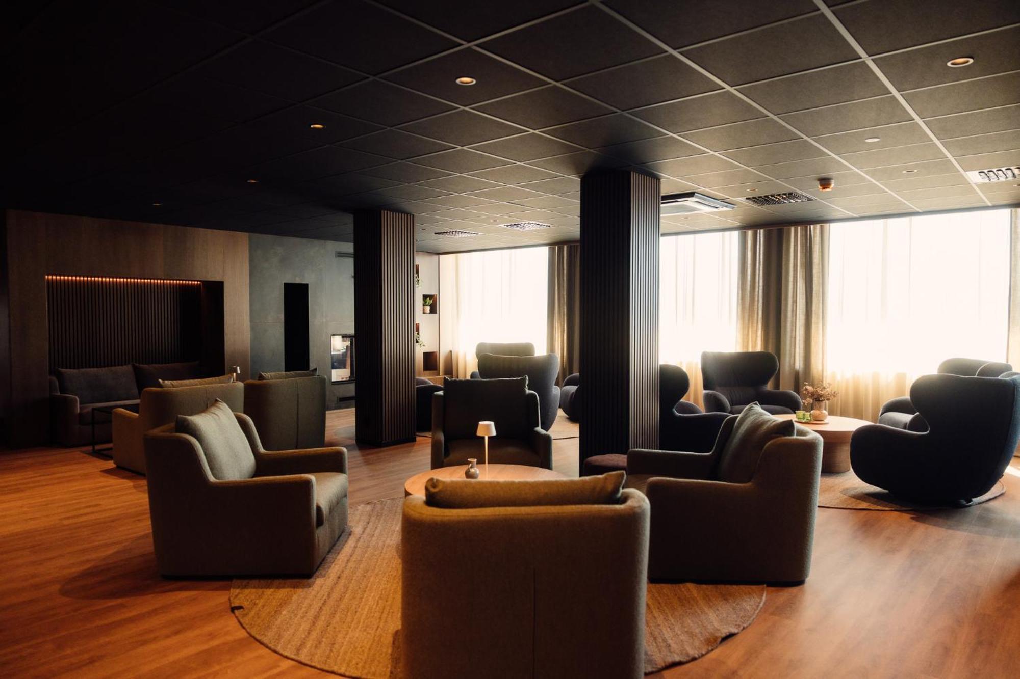 Bjerkvik Hotell Exterior photo