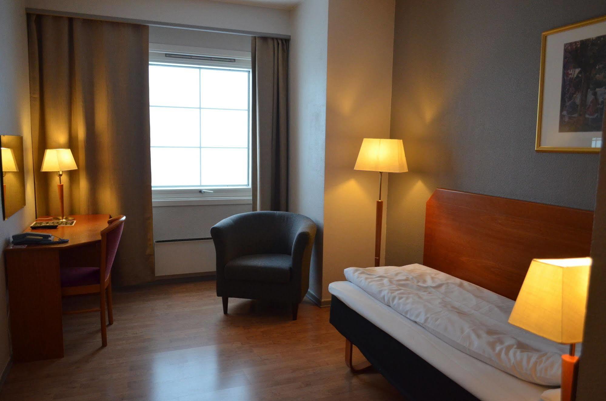Bjerkvik Hotell Exterior photo