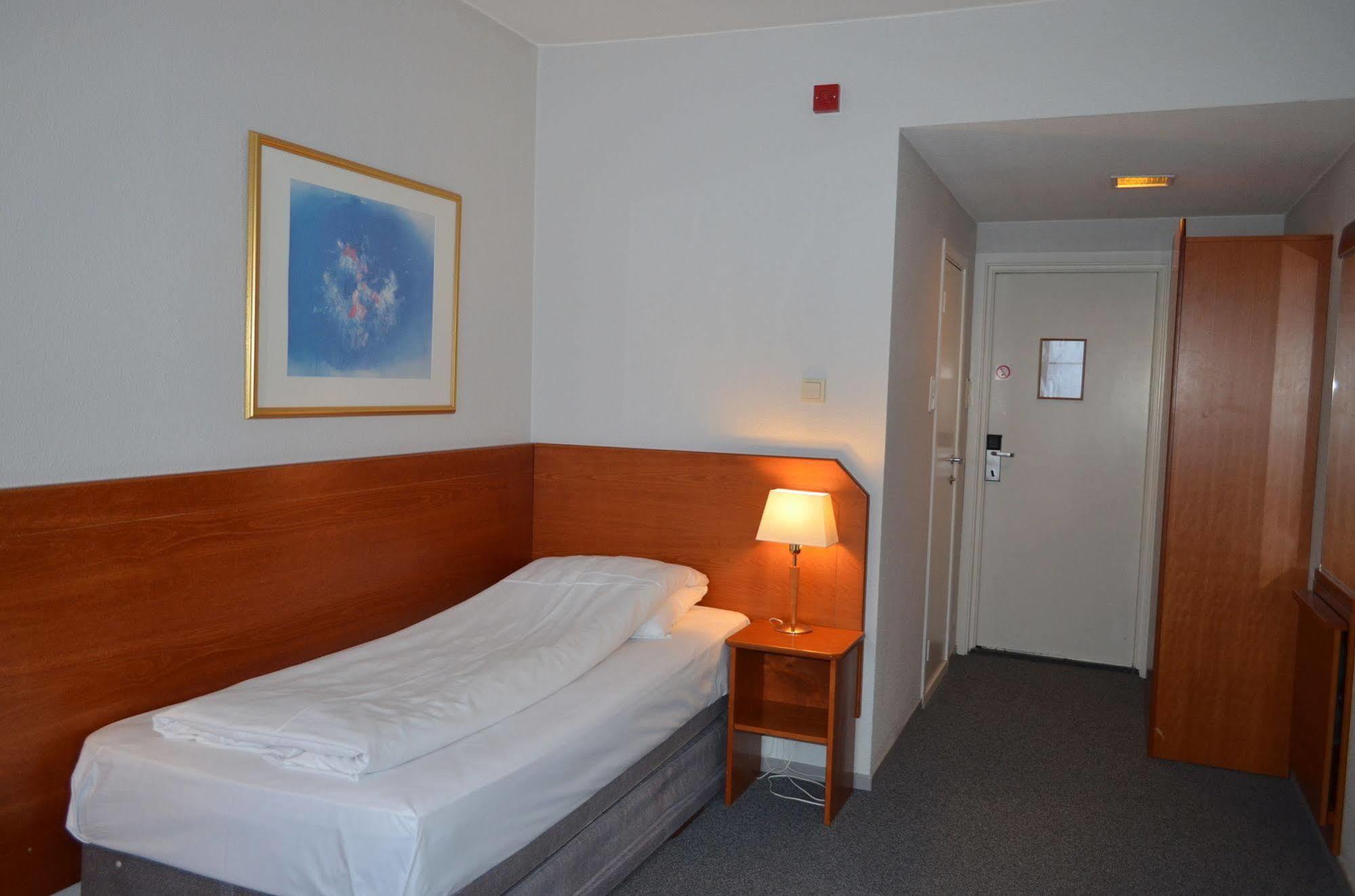 Bjerkvik Hotell Exterior photo