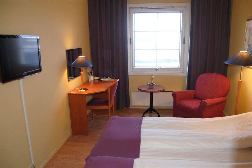 Bjerkvik Hotell Exterior photo